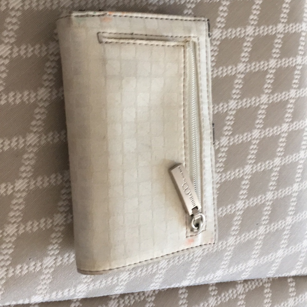 Wallet - Picture 2 of 4